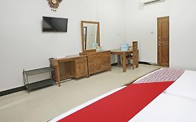 Collection O 91449 Griya Ampenan Residence